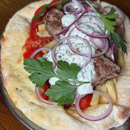 Сувлаки с говяжьим люля