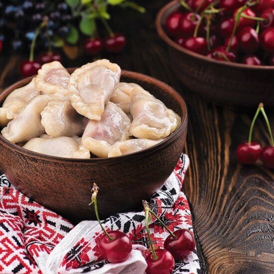 Вареники с вишней