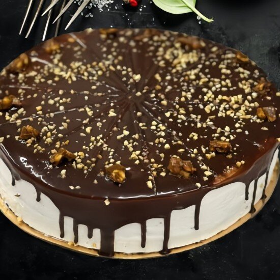 Торт «Сникерс»