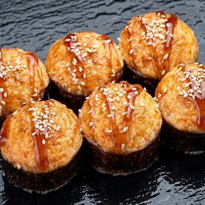 Запеченный ролл с курицей