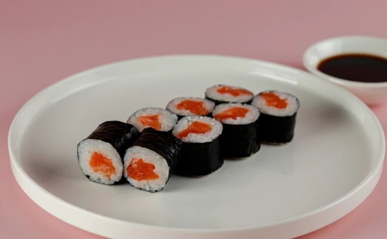 Маки Лосось