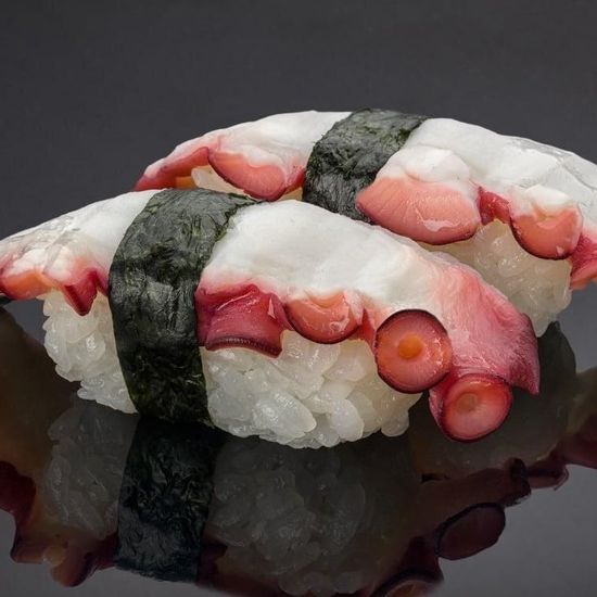 Суши осьминог