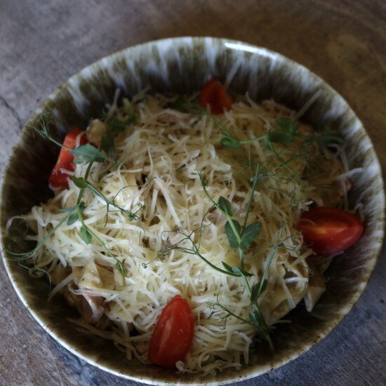 С ветчиной и беконом