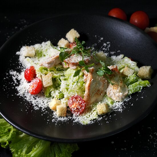 Цезарь с курицей