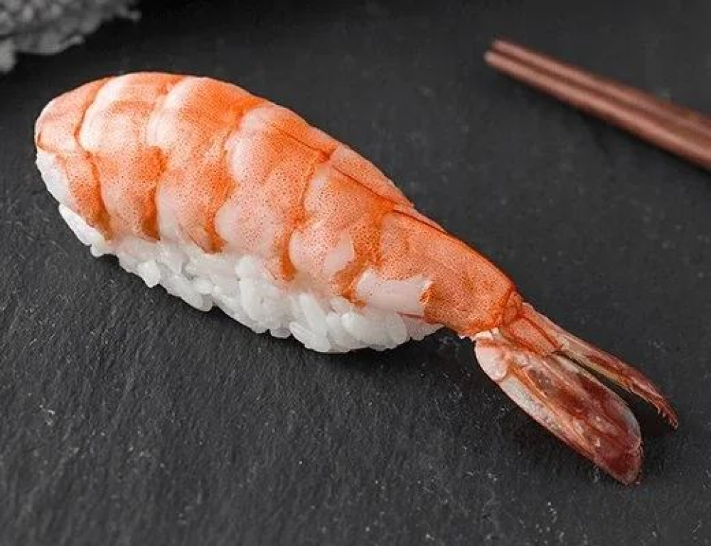 Суши с креветкой