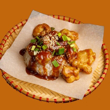 Курица в кисло-сладком соусе с рисом