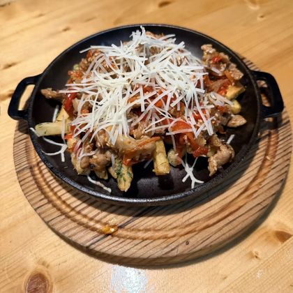 Свинина с овощами