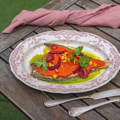 Камбала в томатном соусе