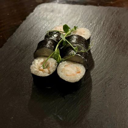 Маки с креветкой