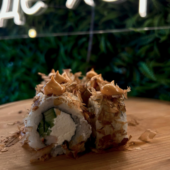 Бонито с креветкой