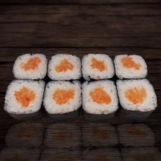 Хосомаки с лососем