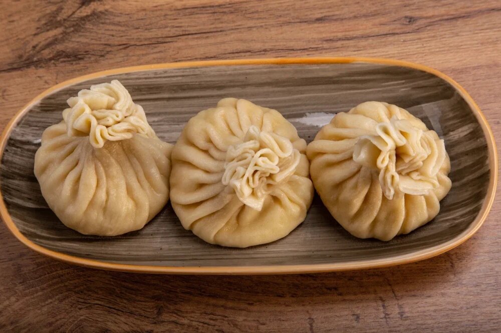 Хинкали со свининой и говядиной 3 шт.