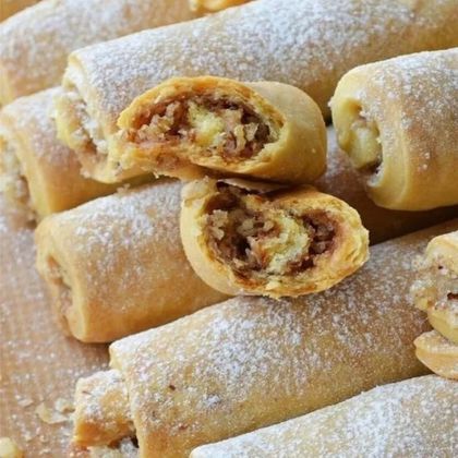 Песочная трубочка с орехом