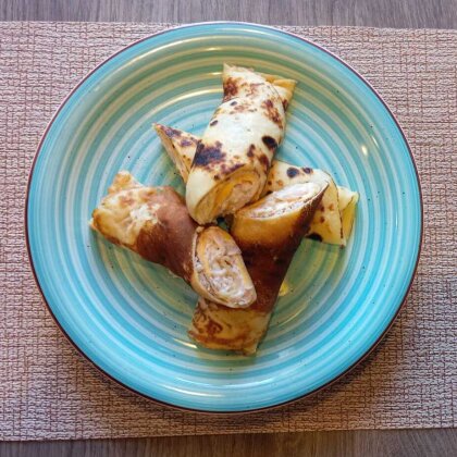 Ролл блинчики с ветчиной и сыром