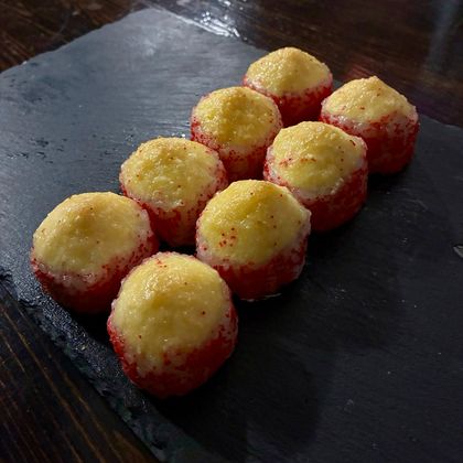 Запеченный ролл с крабом