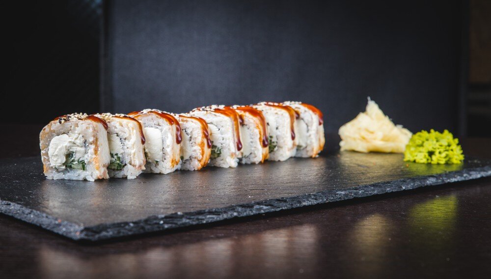 Ролл «Филадельфия с угрем»