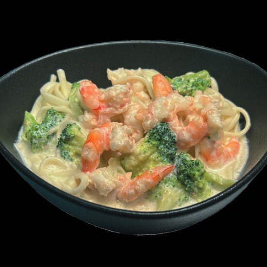 Удон сливочный с креветкой и брокколи