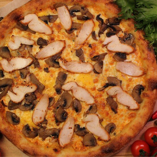 Пицца «Курица с грибами»