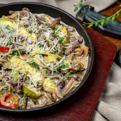 Сковородка "С говядиной в сливках"