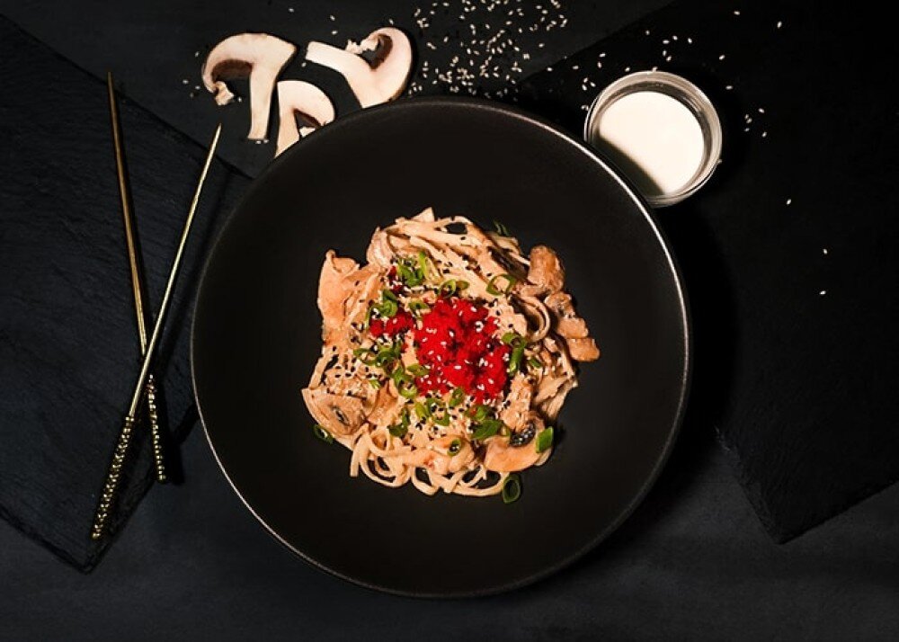 Удон сливочный с курицей