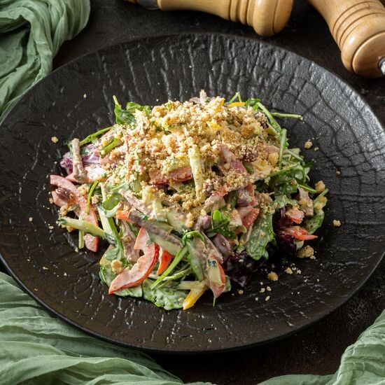 Салат Грузинский с отварной говядиной