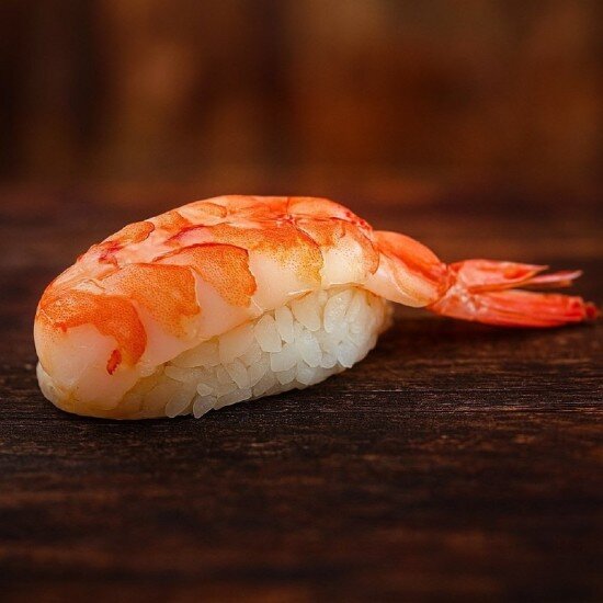 Суши с креветкой