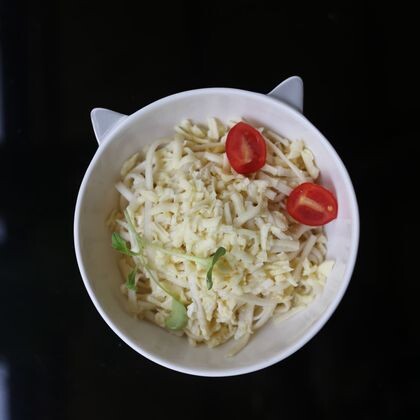 Спагетти под сыром