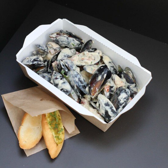 Мидии в соусе блю чиз