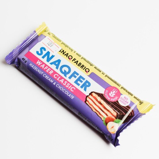 Батончик вафельный глазированный со вкусом "Фундучный крем и бельгийский шоколад""