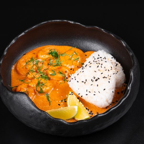 Рис с креветками в соусе том-ям