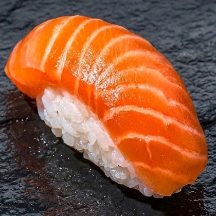 Лосось нигири