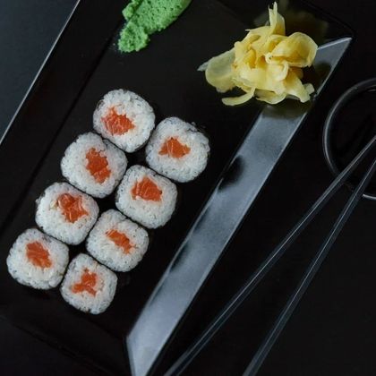 «Маки роллы» с лососем