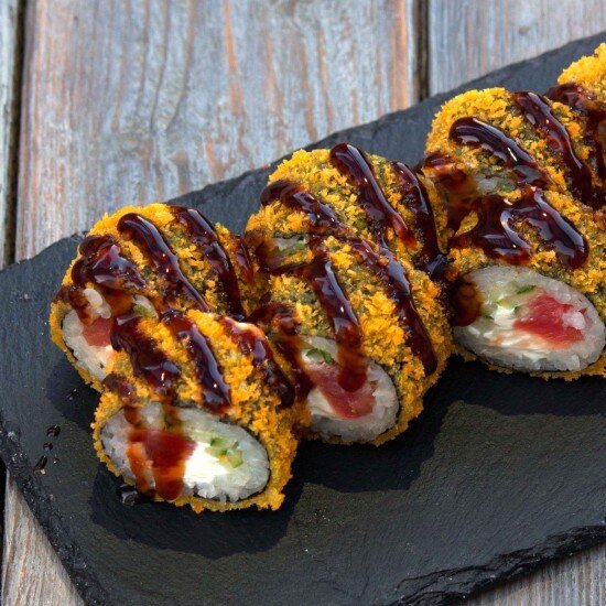 Горячий с тунцом