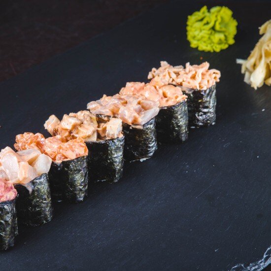 Сет «Гункан спайси»