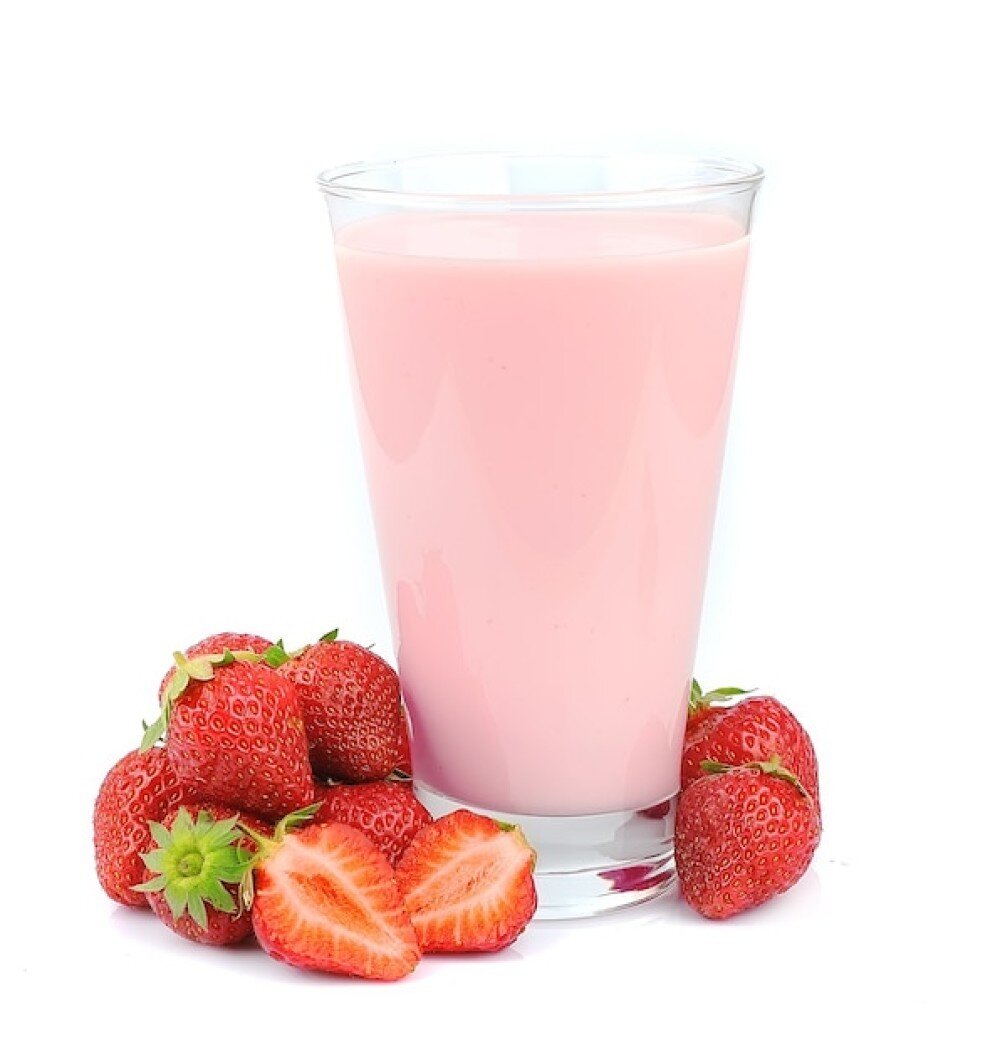 Молочный коктейль клубничный