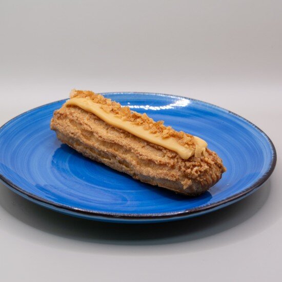 Эклер Карамельный