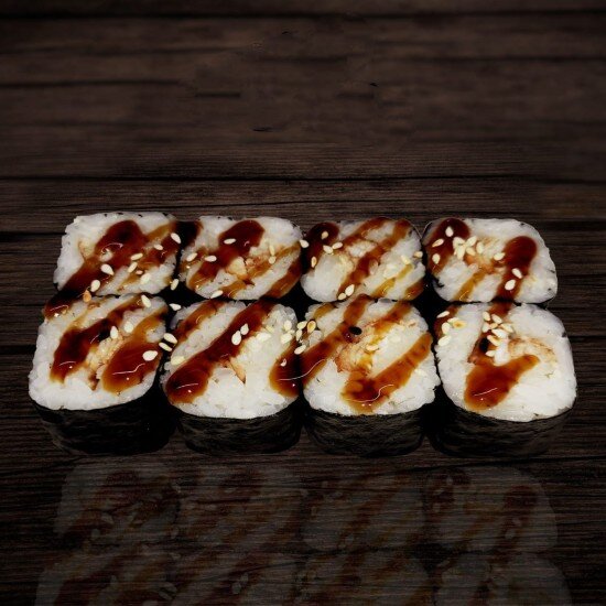 Хосомаки с угрём