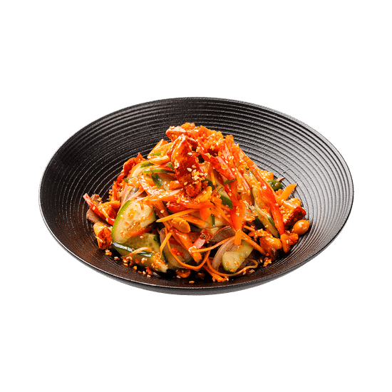 Салат с говядиной, перцем и арахисом