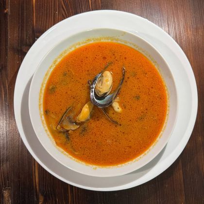 Тайский с мидиями