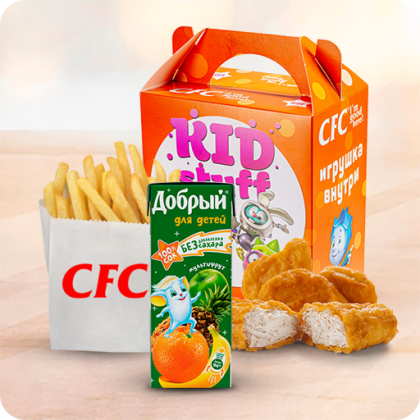 КидСтафф для мальчика с наггетсами и соком мультифрукт