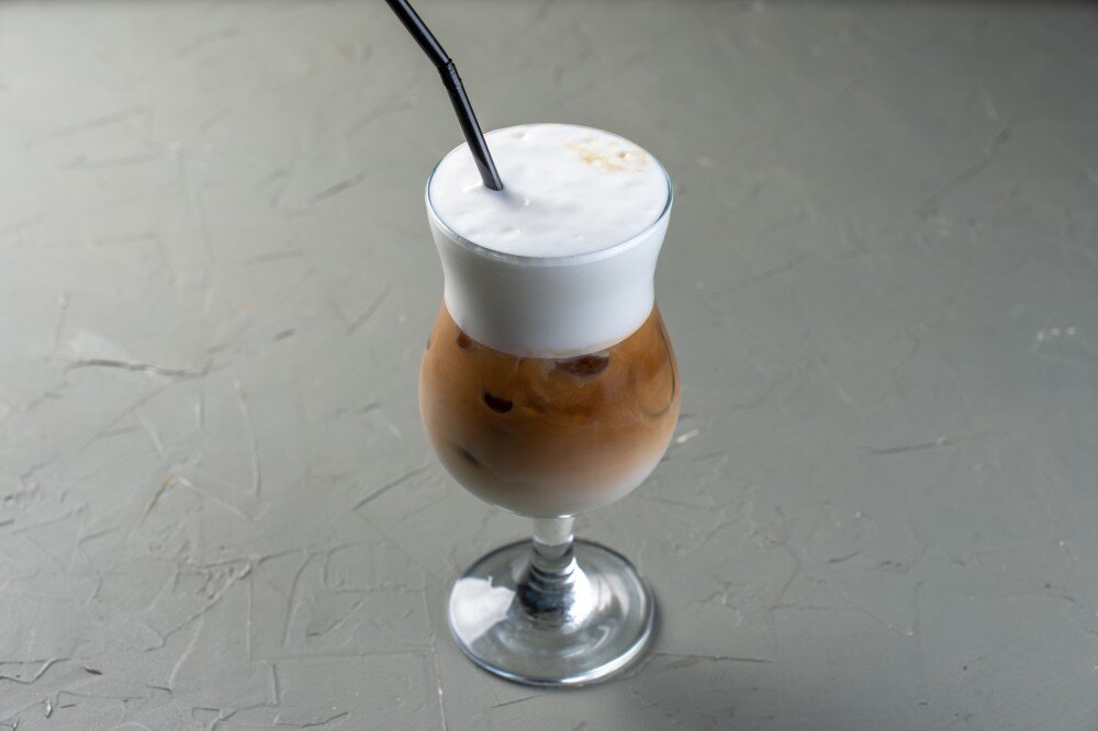 Айс латте на альтернативном молоке