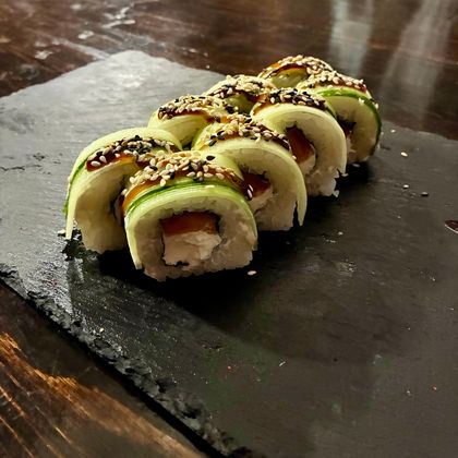 Ролл «Зеленый бит вега»