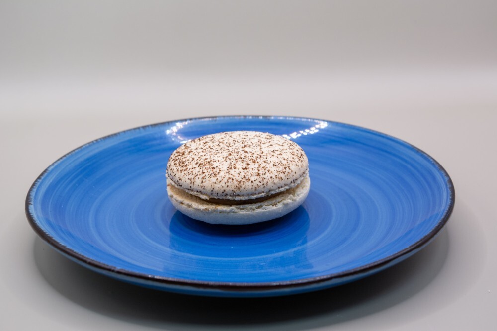 Макарон кофейный