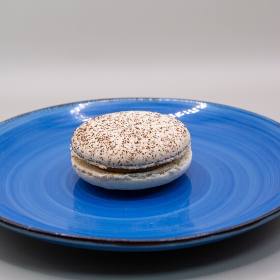 Макарон кофейный