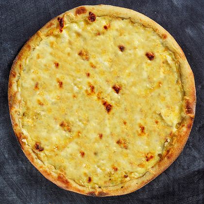 Пицца сырная большая