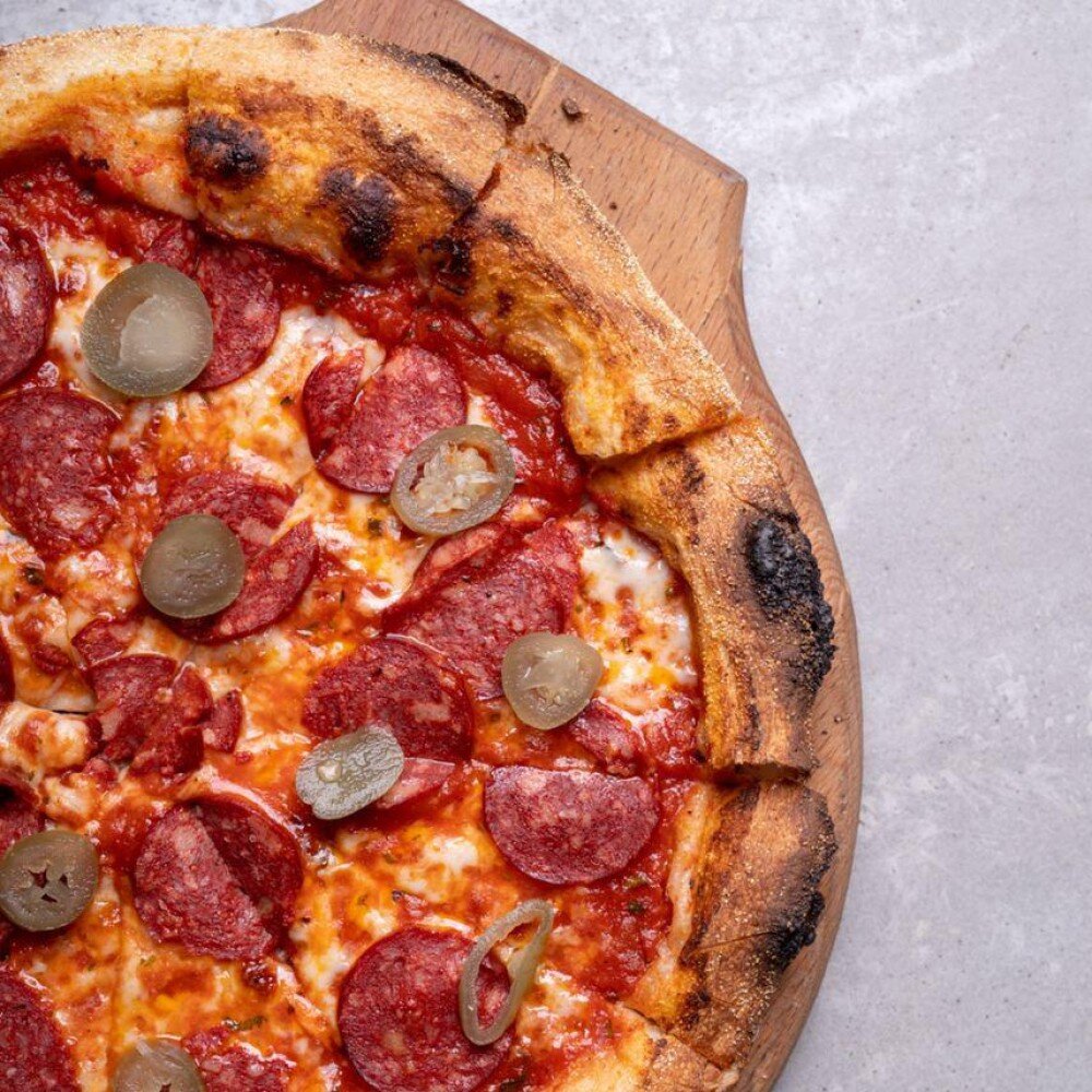 Пицца пепперони