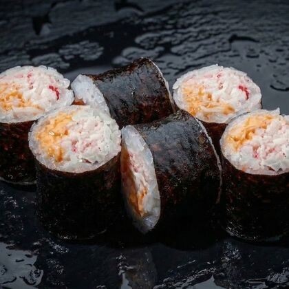 Маки с острым снежным крабом