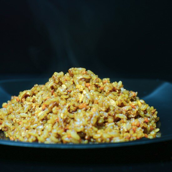 Жаренный рис с яйцом