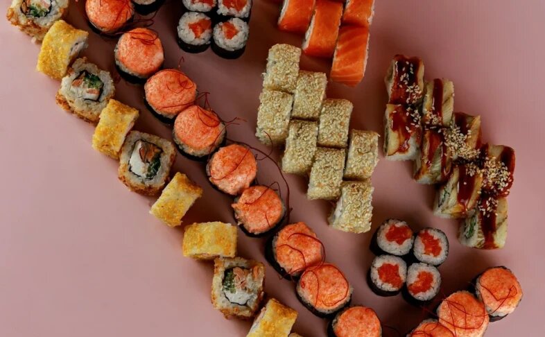 Сет "Сакура" 64 шт