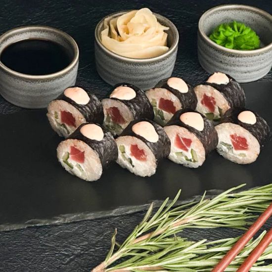 Ролл «Спайс тунец»